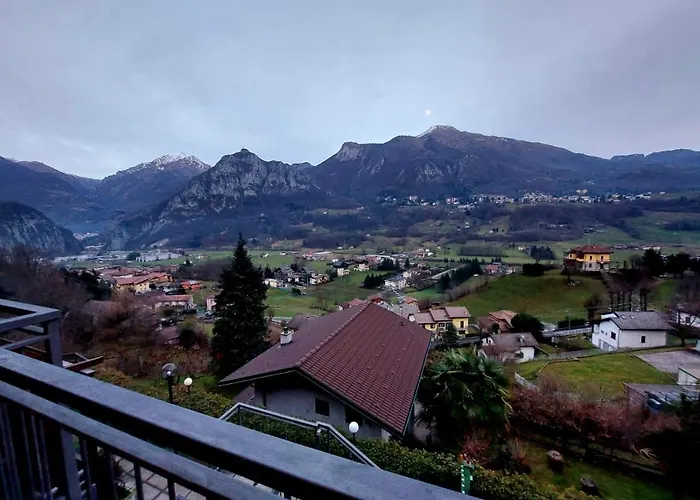 Ai Piedi Della Grigna شقة *